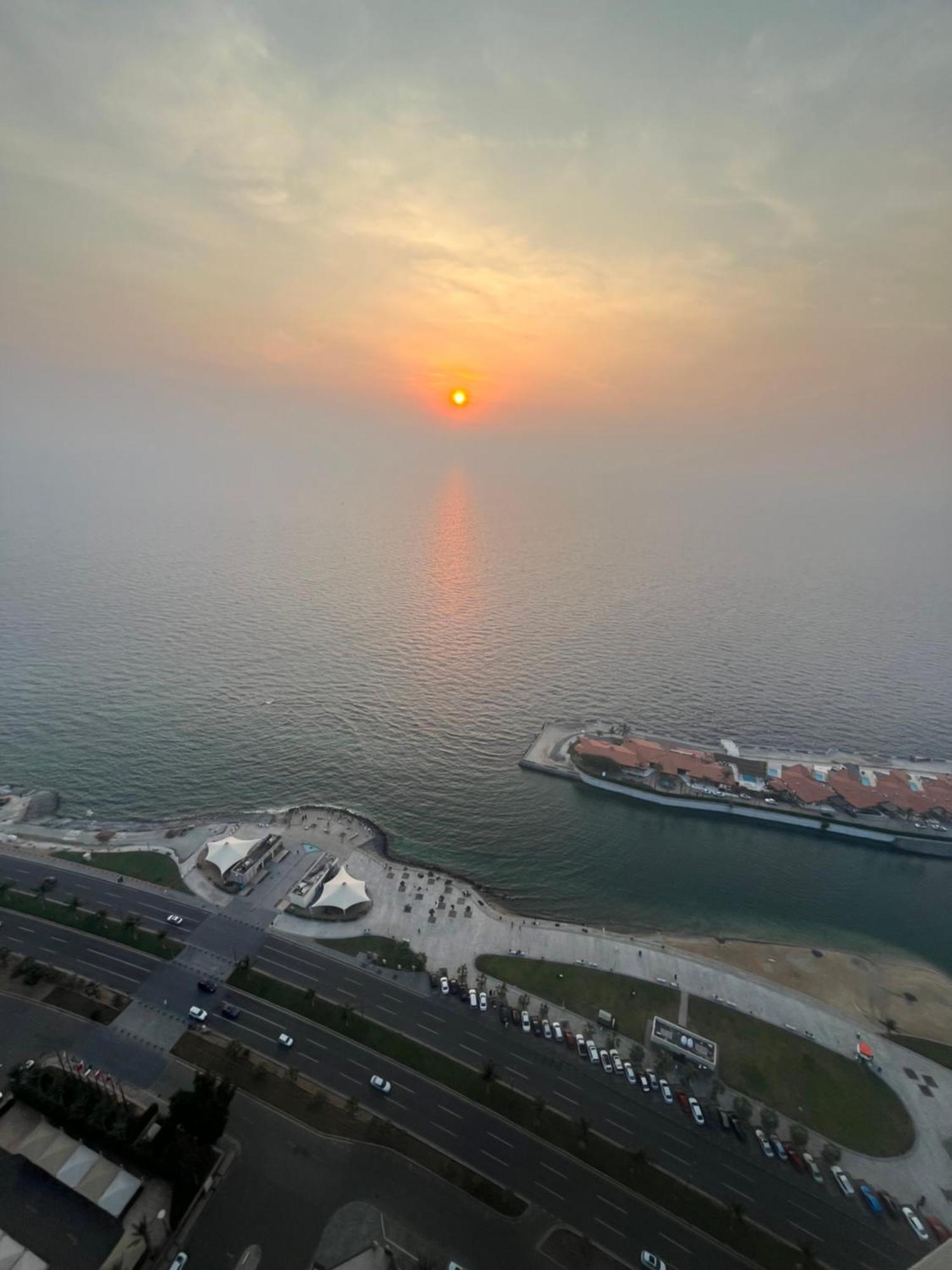 باأطلالة بحرية برج الجوهره داماك Damac Aljawharah Tower Apartment Jeddah