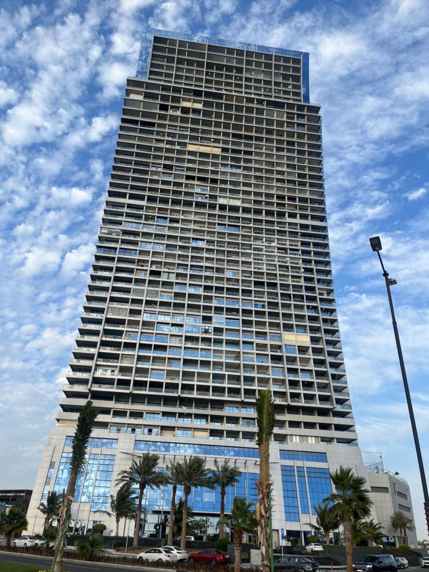 باأطلالة بحرية برج الجوهره داماك Damac Aljawharah Tower