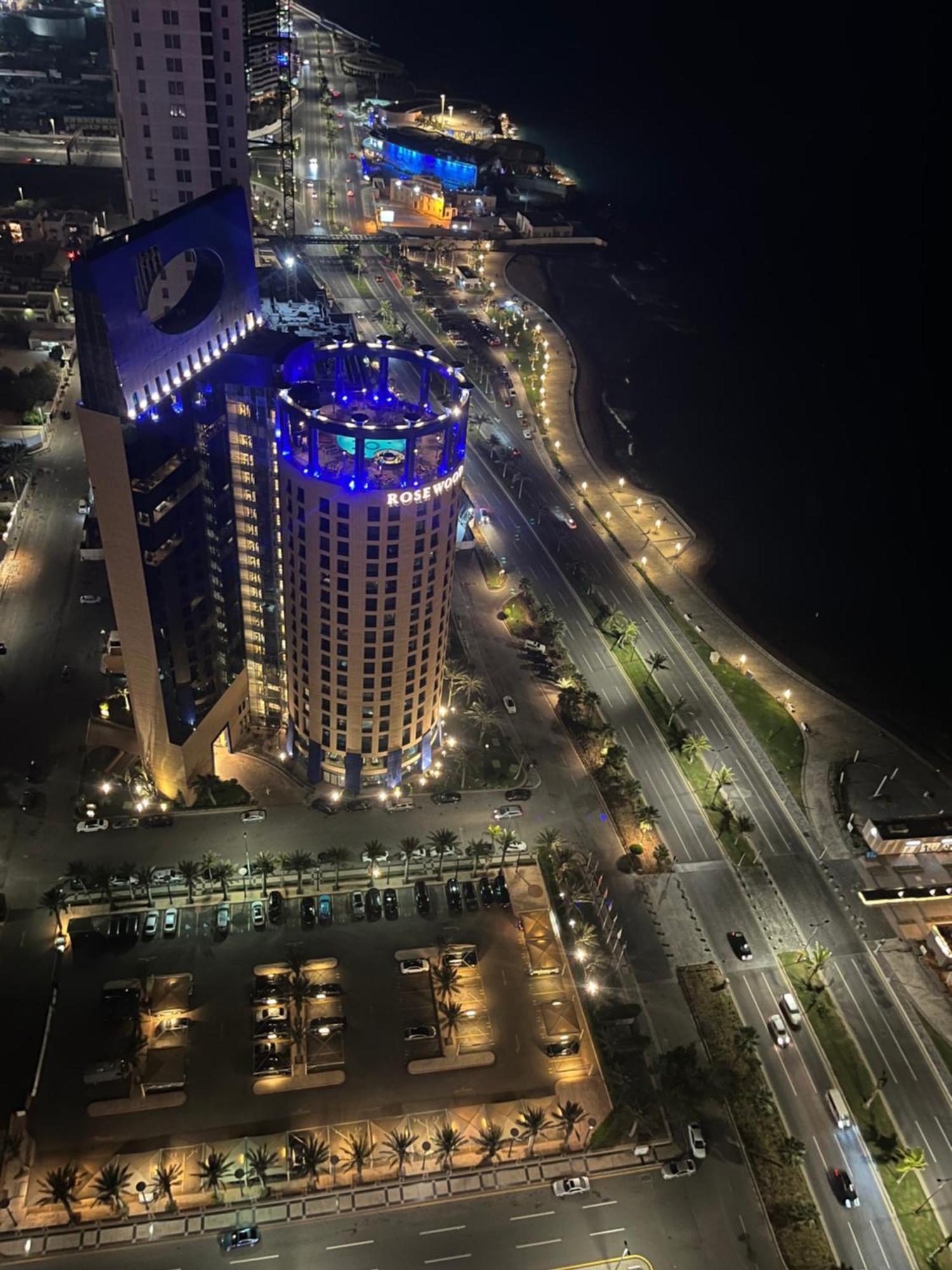 باأطلالة بحرية برج الجوهره داماك Damac Aljawharah Tower * Jeddah